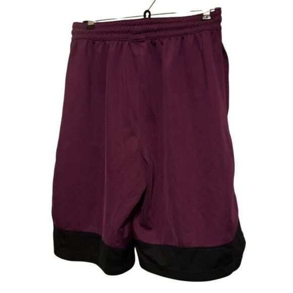 Nike Dri-Fit Size Men’s Medium Purple & Black Basketball Shorts - Picture 4 of 4